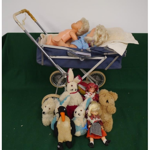 353 - Vintage Cumfifold a sprite pushchair and assorted old dolls and teddy bears