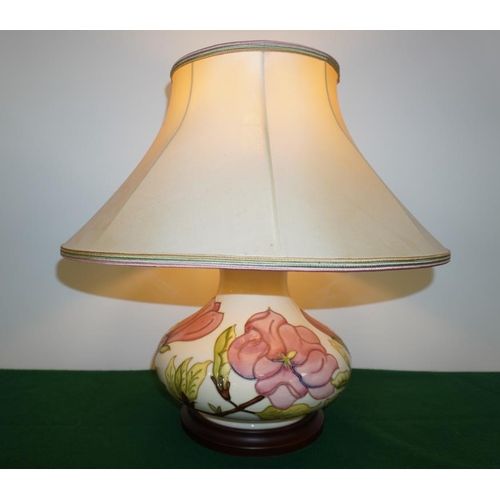 368 - Moorcroft cream peony table lamp 9x9