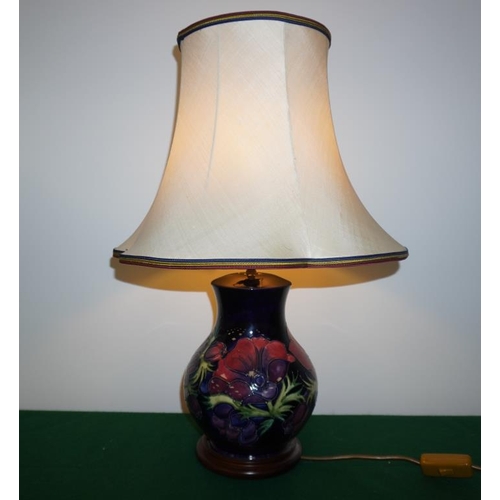 371 - Moorcroft blue anemone table lamp 11x7 1/2