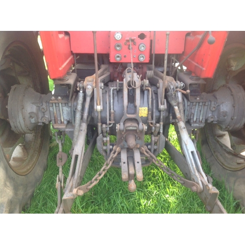 169 - Massey Ferguson 699 tractor. 4WD. With Perkins 6.60 engine. 10 Massey Ferguson 27kg  front weights. ... 