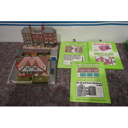 432 - OO/HO Metcalfe low relief building kits -3 with one built and OO/HO semi detached houses scratch bui... 