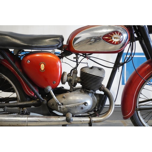 437 - BSA Bantam D7 Super motorcycle. 1966, 174cc. Frame no. D72231, Engine no. GD72231. c/w old MOT paper... 