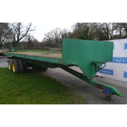 1015 - Tandem axle bale trailer 28ft +VAT