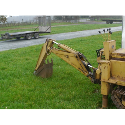 1022 - Davis Task Force trencher. Full working order, new tracks, belts and blades