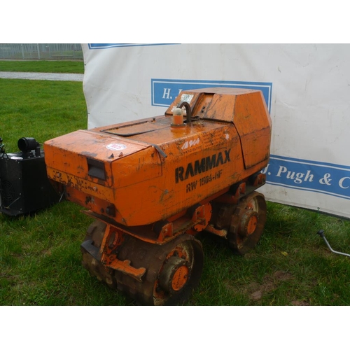 1025 - Ramax RW 1504-HF round compactor. Runs but needs battery