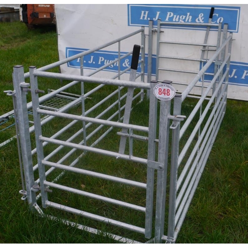 848 - Galvanised sheep holding pen 8x3ft +VAT