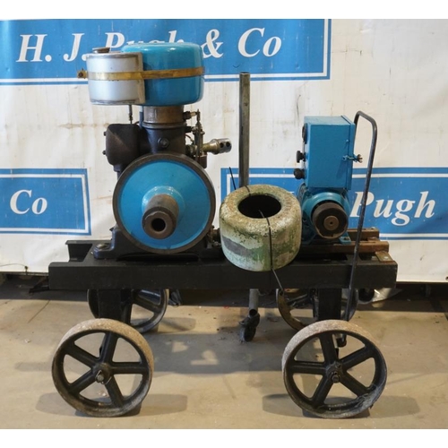 201 - Villiers W-X11 2 stroke stationary engine in running order. Engine no. WAH 5215