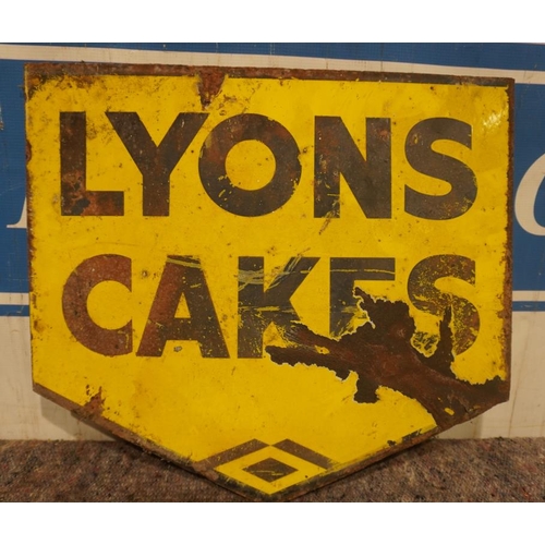 658 - Enamel double sided sign post mounted, Lyons Cakes. Max 15 1/2 x 18