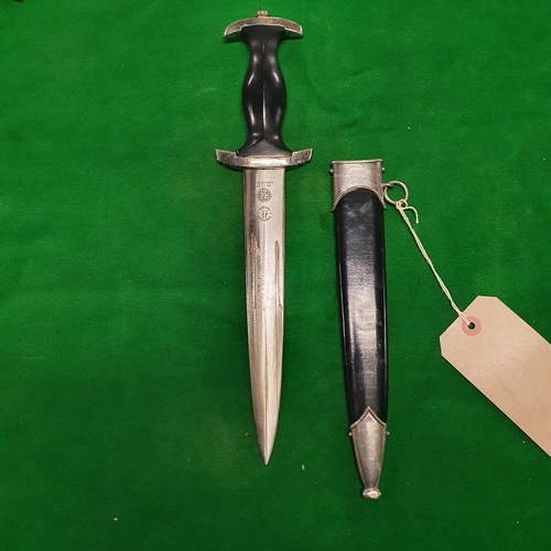 941 - 1939 SS mans dagger, double marked blade by Robert Klass with 