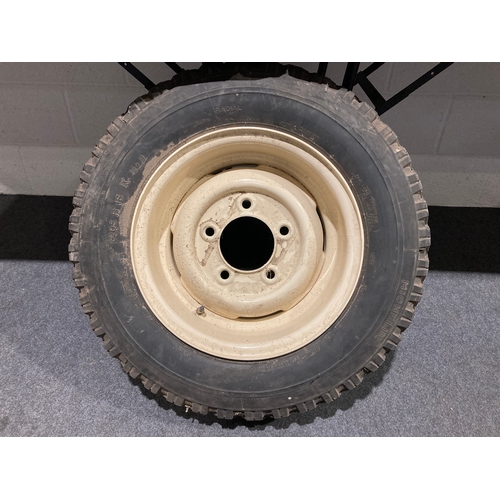 947 - Land Rover wheel 205 R 16