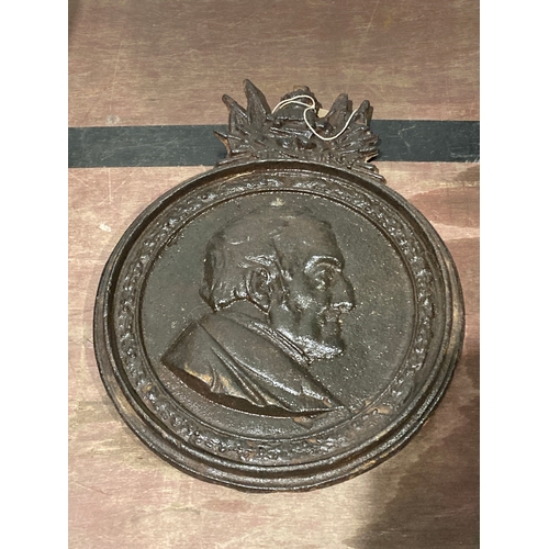 949 - Duke of Wellington plaque