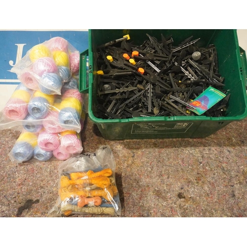 199 - Large box of plastic pegs, bag of line pins and line and large quantity of poly cord +VAT