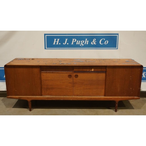 105 - Mid century style sideboard 81x31