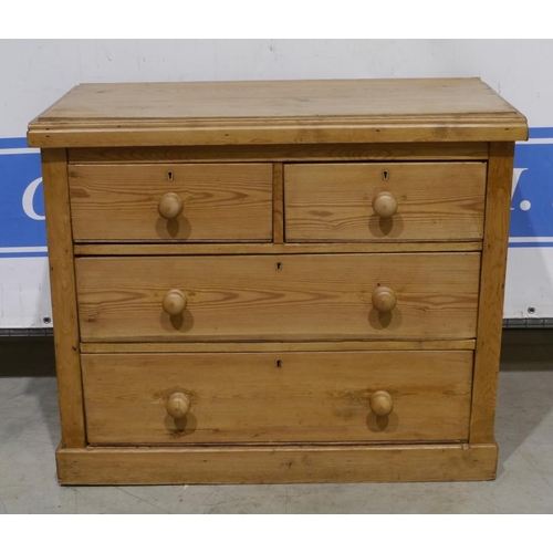 109 - Pine chest of 2 short and 2 long drawers 29x34