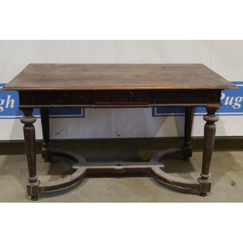 111 - Oak refectory table 51x28