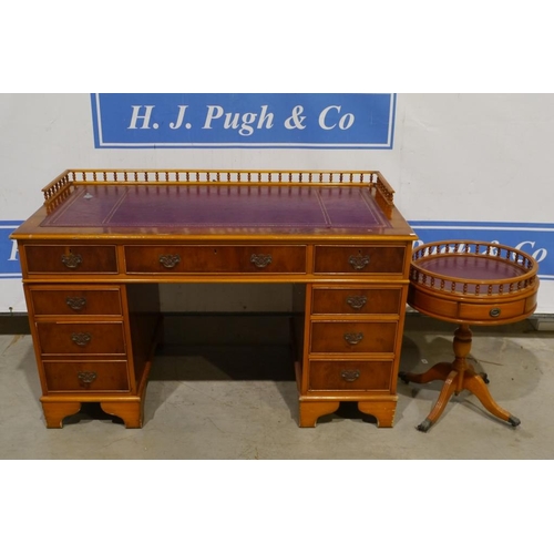 143 - Leather top writing desk 32x54
