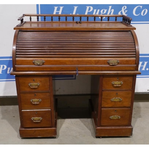 167 - Oak twin pedistal roll top desk 38x43