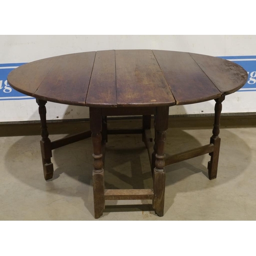 209 - Oak drop leaf table and 1 other 51x42
