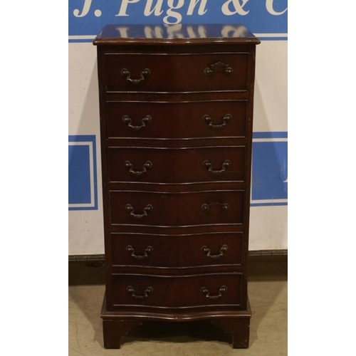 211 - Small mahogany chest of 6 long drawers 39x18 1/2