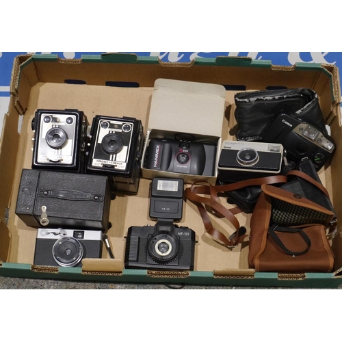 291 - 10 Assorted old cameras including Coronet Conway