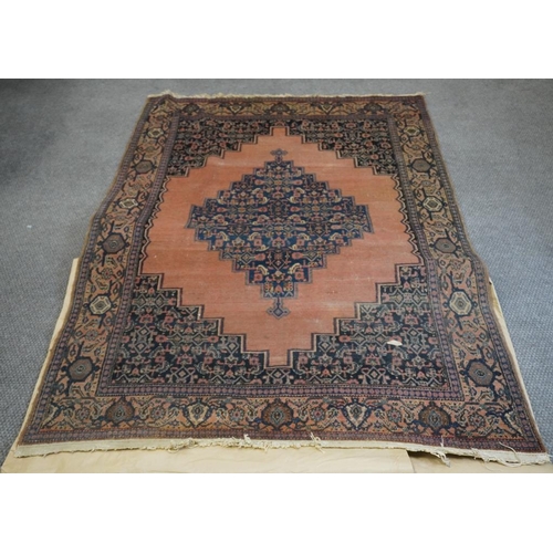 294 - Pink patterned rug 78x53