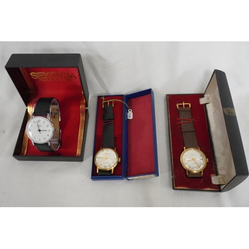 333 - 3 Gents wristwatches, Ross, Keinzle Selecta and Sekonbda 19 jewel. NOS in boxes