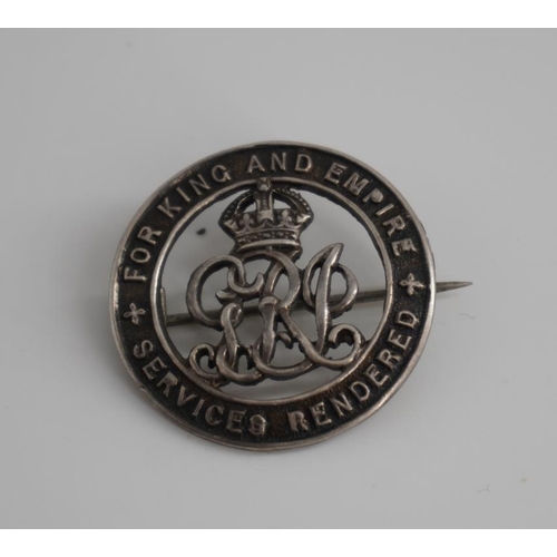 349 - Silver war badge for king and empire, services rendered. Numbered 273269