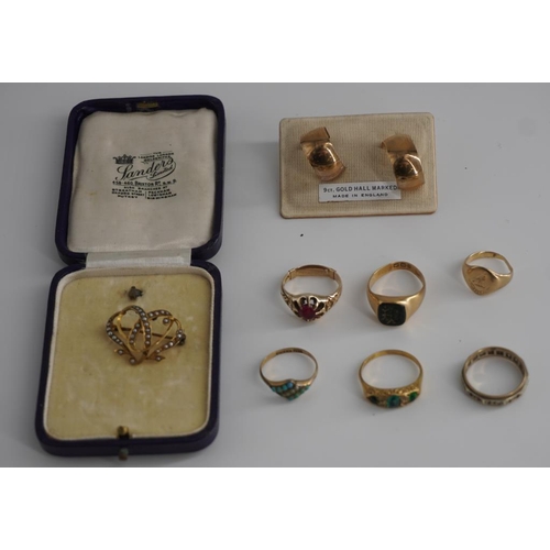 350 - Assorted gold and other rings, pair of earrings and brooch