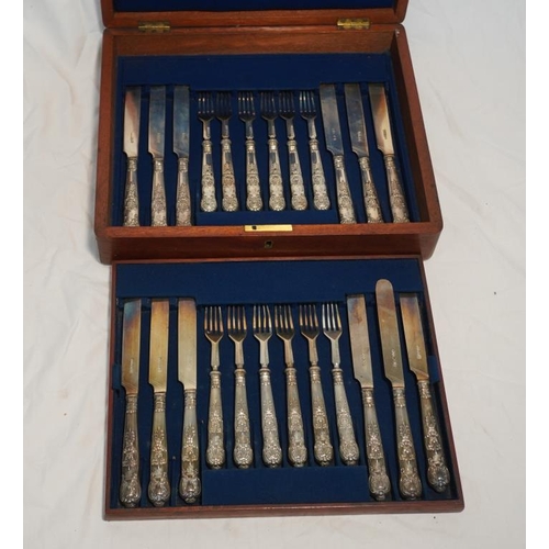 467 - 24 Piece silver cutlery set in wooden display box