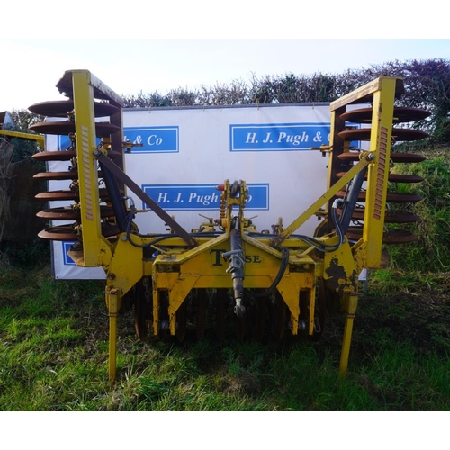 67 - Twose 4M press with rigid tines