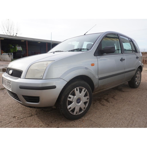 82 - Ford Fusion 2. 1.4 4 door car, 128,035 miles, MOT Until May 2021. Reg VN05 XTG. NO VAT