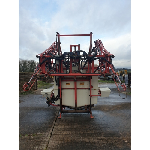 133 - Gem Diamond 1200 ltr, 20m sprayer with a RDS rate controller, in good working order. New pump fitted... 