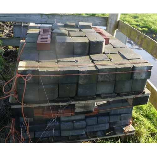 29B - Pallet of block paving