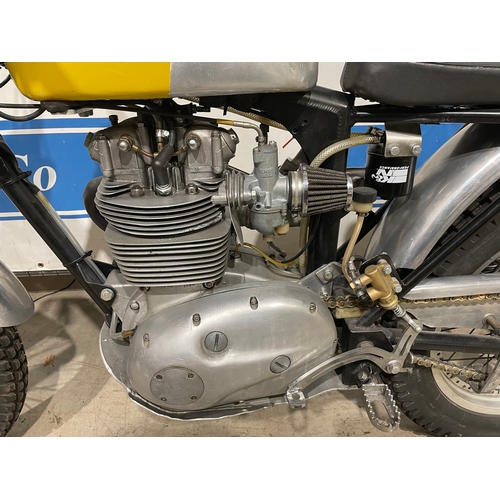 412 - BSA B40 motorcycle. 1972. 350cc. Otter frame (oil in frame) electronic ignition. Declared as CAT C o... 