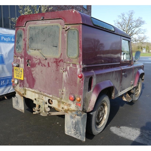 193 - Land Rover Defender 90. Diesel, 187,400miles recorded, MOT 10.08.21. Reg. HK04 GEU