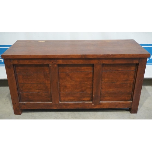 124 - Pine stained coffer 27x54