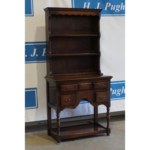 253 - Oak dresser 63x30