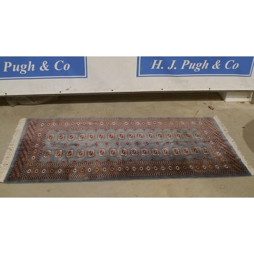 265 - Blue patterned rug 79x39