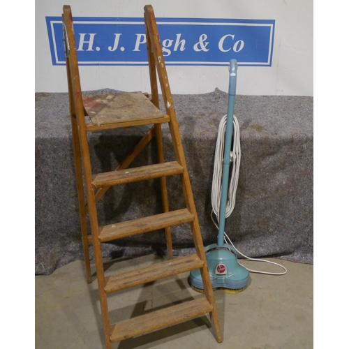 311 - Decorators step ladder and vintage hoover