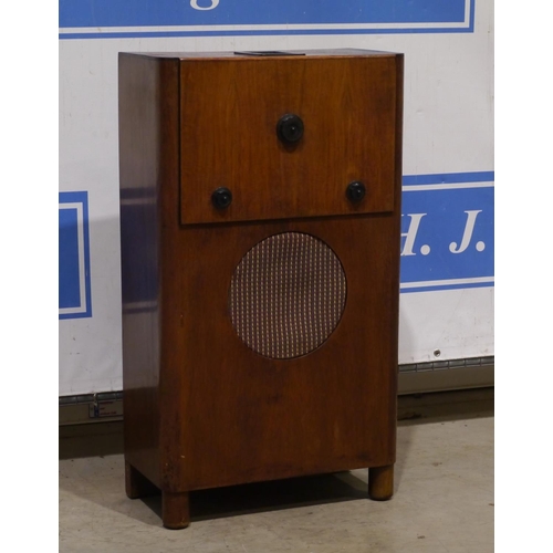 43 - Vintage radiogram. Murphy type A28C