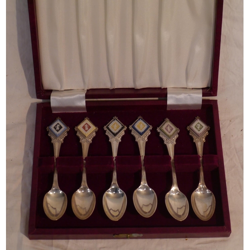 633 - Set of 6 silver Jubilee Wedgwood spoons. Limited edition 86/500