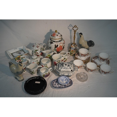 740 - Quantity of assorted china including Portmerion Pomona, Colclough and Rye pottery
