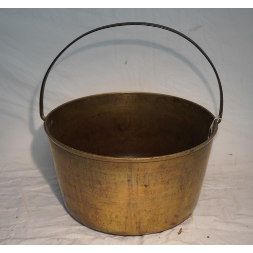 772 - Large brass jam pot 15