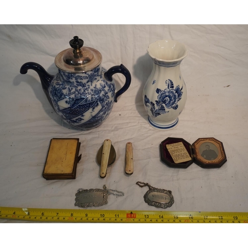 810 - Doulton Nipon patent self pouring teapot, Delft vase, small photo frame etc
