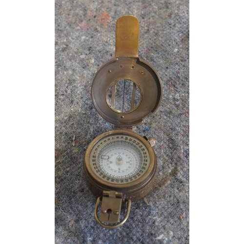 734 - Reproduction military compass