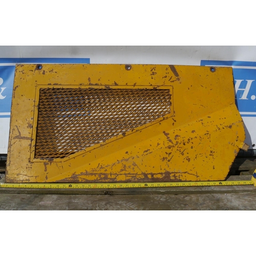 Caterpillar side engine panel