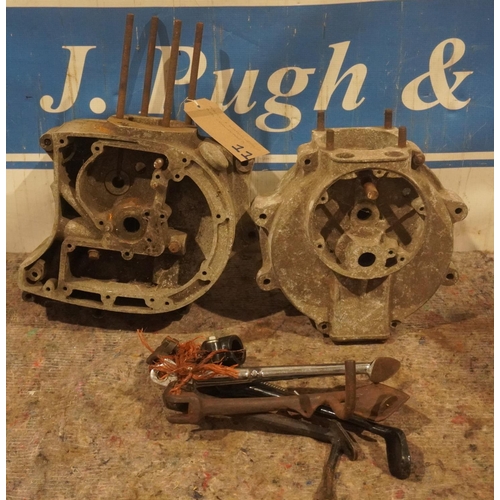 284 - Ariel and Matchless/AJS crankcases