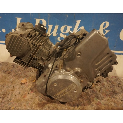 331 - Kawasaki Z200 1980's engine with 170PSI compression, starter motor, clutch and generator