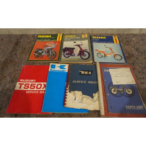 355 - Mixed motorcycle manuals