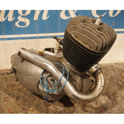 399 - BSA D10 Bantam 175 engine